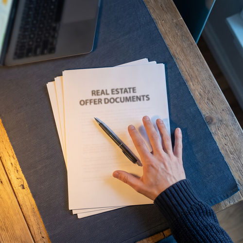 Multiple Offer Situations: A Guide for Buyers and Sellers