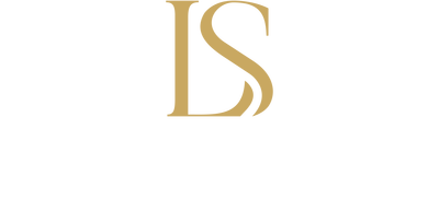 Laura Steil Ver Dark BG