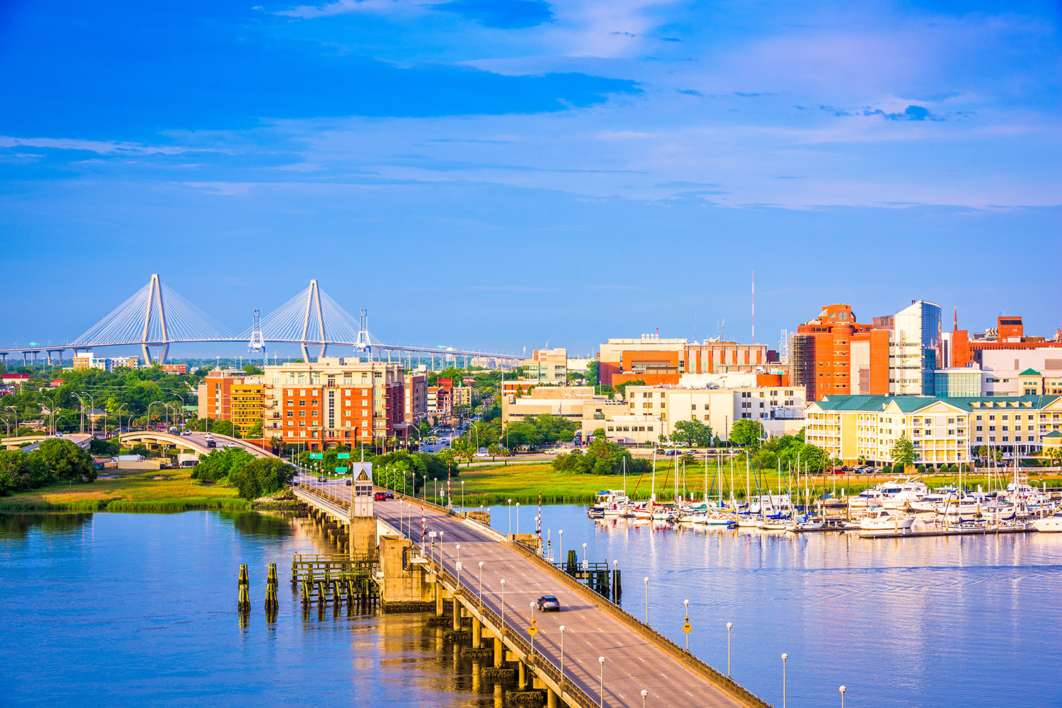 Charleston,,South,Carolina,,Usa,Skyline,Over,The,Ashley,River.