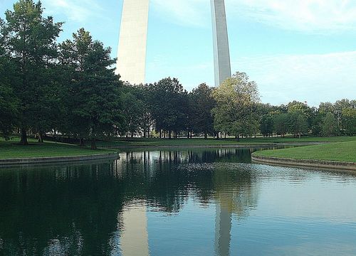msleddogtom-gateway-arch-426919_1920