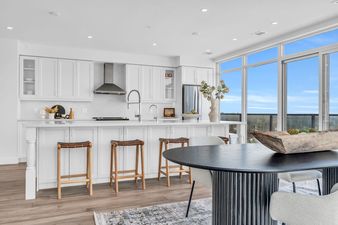 2001PH-15 Glebe St 18