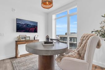 2001PH-15 Glebe St 24