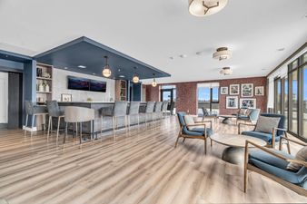 2001PH-15 Glebe St 43