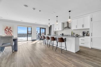 2001PH-15 Glebe St 47