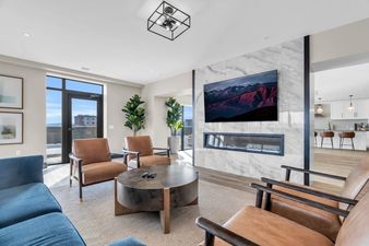 2001PH-15 Glebe St 50