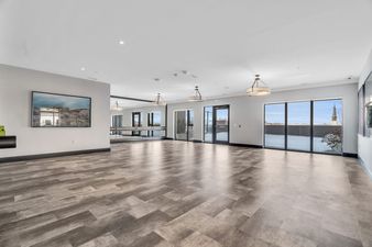 2001PH-15 Glebe St 51