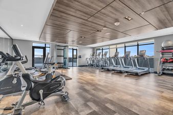 2001PH-15 Glebe St 52