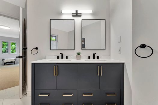 6511 Crowsfoot Road 35