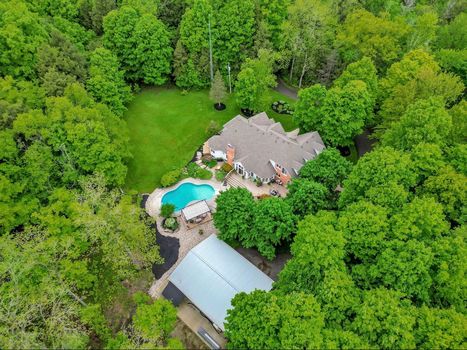 6511 Crowsfoot Road 4