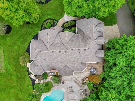 6511 Crowsfoot Road 5