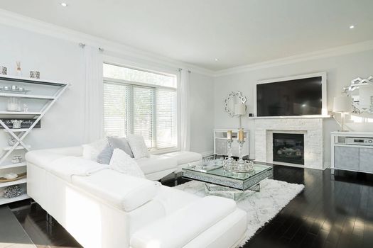 1480 Blackwell Blvd, London