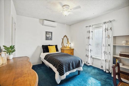 164 Queen Street East (21)