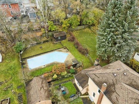 164 Queen Street East (32)