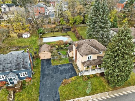 164 Queen Street East (33)