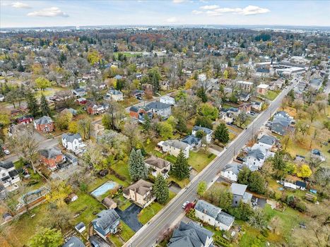 164 Queen Street East (36)