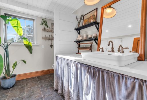 37213 Hills Road (21)