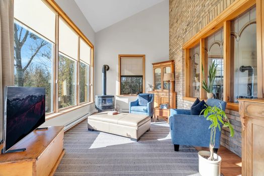 37213 Hills Road (25)