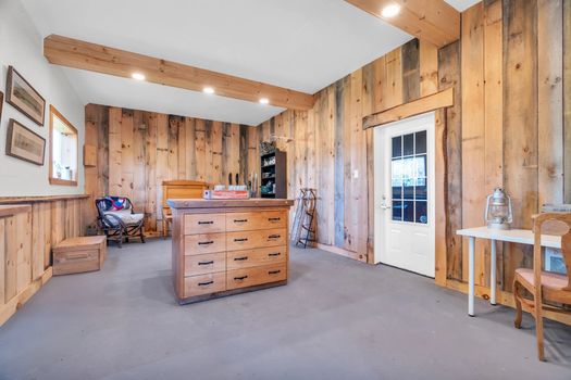 37213 Hills Road (3)