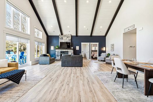 3724 Crest Beach Road South (2)