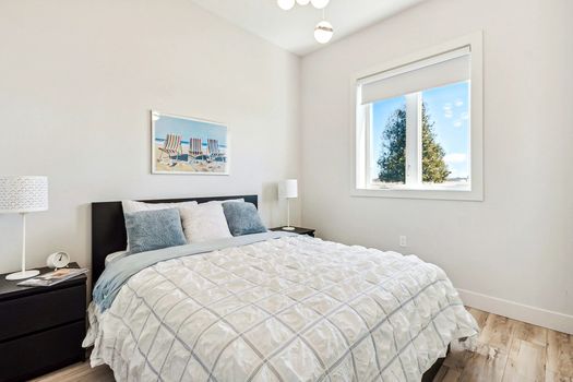 3724 Crest Beach Road South (22)