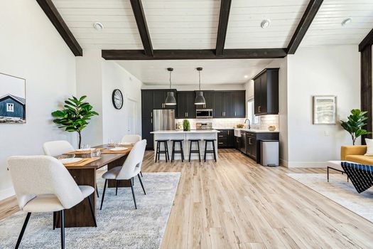 3724 Crest Beach Road South (6)