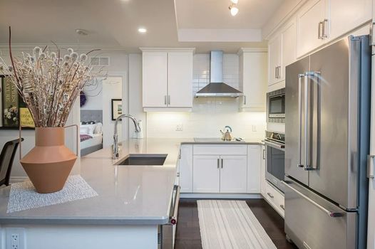 402-255 John Street (15)