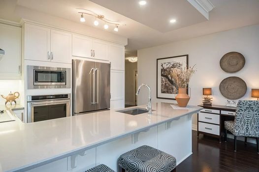 402-255 John Street (17)