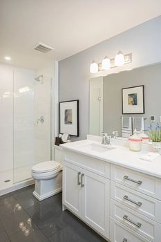 402-255 John Street (25)