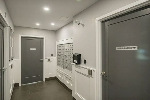 402-255 John Street (33)