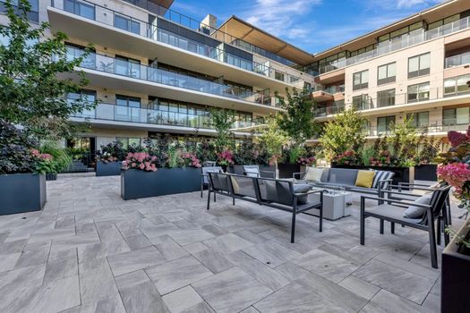 407-6523 Wellington Rd (11)