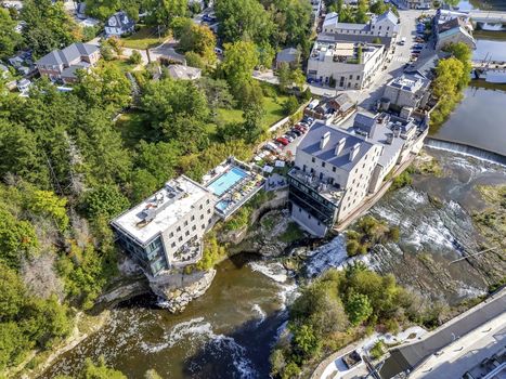 407-6523 Wellington Rd (2)