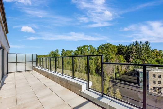 407-6523 Wellington Rd (20)