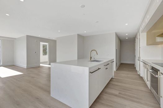 407-6523 Wellington Rd (26)