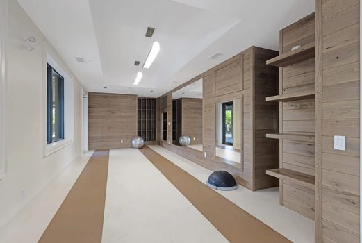 407-6523 Wellington Rd (36)