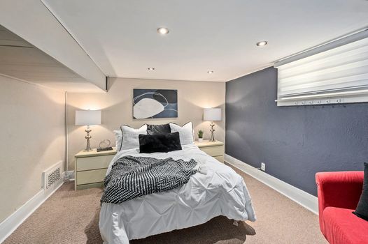 433 Moore Street (21)