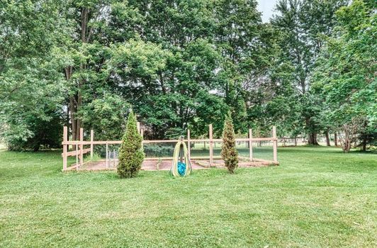 4937 Perth County 119 (57)