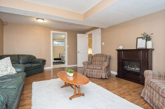 870 Bluegrass Drive (23)