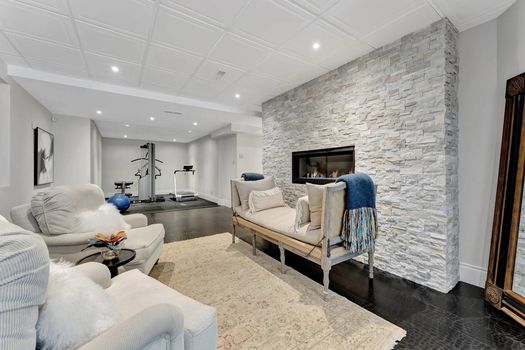 929 Stonebrook Road (36)