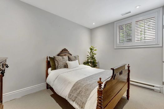 929 Stonebrook Road (40)