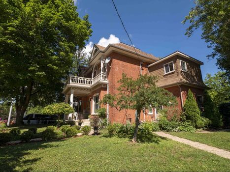 Address Hidden Stratford 5