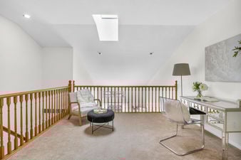 24_480 douglas st, 13- 022