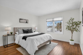 28_480 douglas st, 13- 026