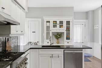 37_30 shrewsbury st- 029