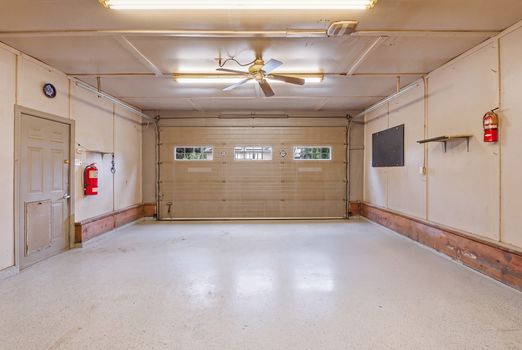 38_43 alison ave- 038