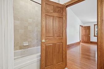 65_43 guthrie ave- 054