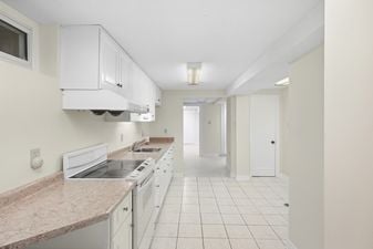 77_43 guthrie ave- 066