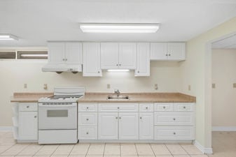79_43 guthrie ave- 068