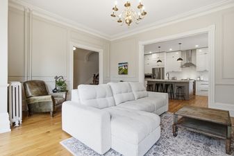25_18 hawarden ave- 021