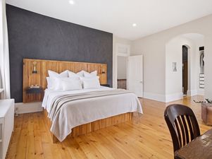 53_18 hawarden ave- 044