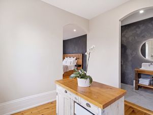 56_18 hawarden ave- 046